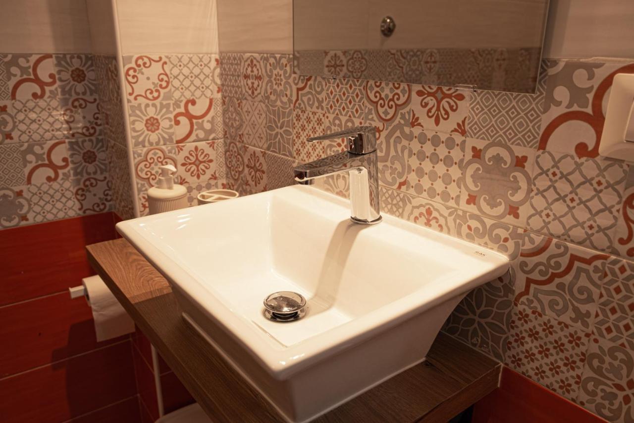 Le Dimore Di Emilia - Casa Bea Naples Exterior photo